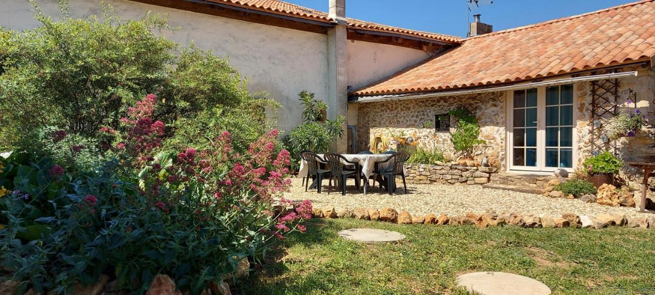 Bed and Breakfast La Grange de Champagnac à Yvrac-et-Malleyrand Extérieur photo